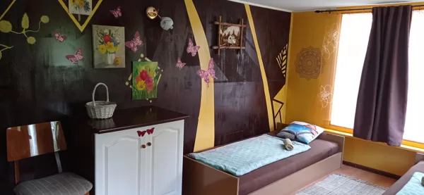 M.Nr.5- divistabu, 4 personām ar koplietošanas WC un dušu